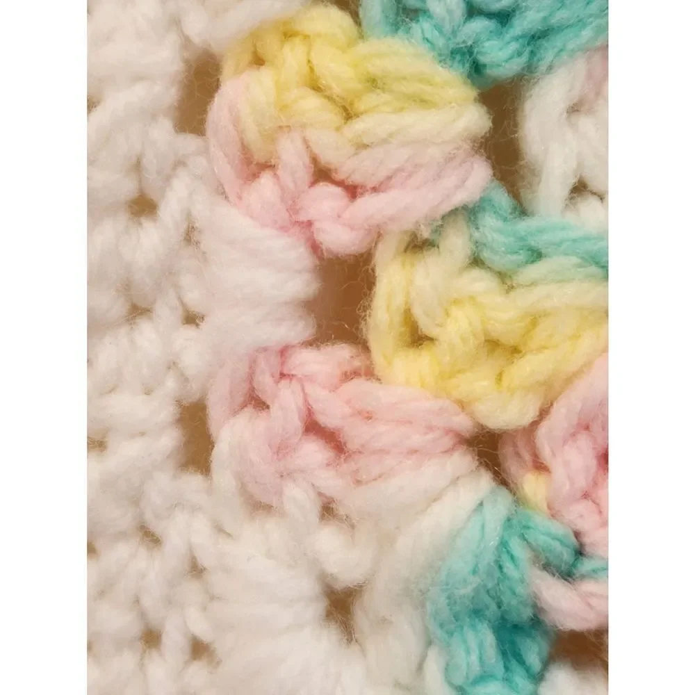 Vintage knit baby blanket rectangular crib size cream white pastel pink mint gre
